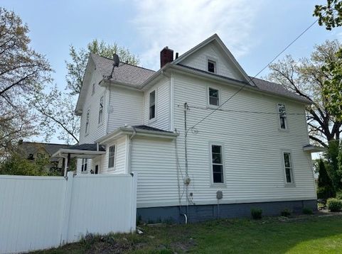 Main Photo