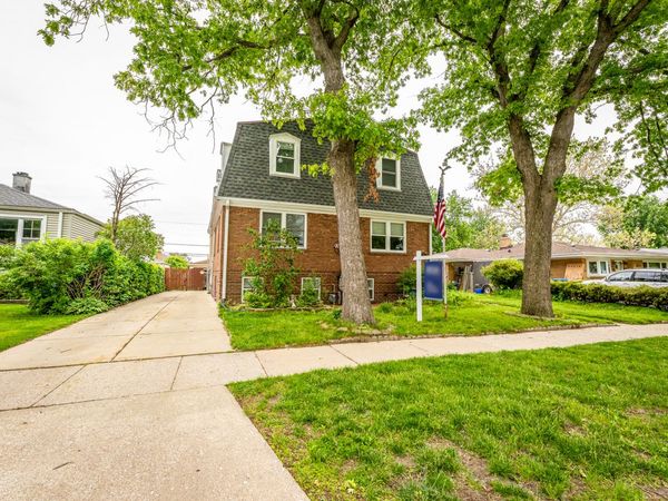 4521 S Wisconsin Avenue, Forest View, IL 60402