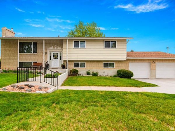4043 S 5350 W, Hooper, UT 84315
