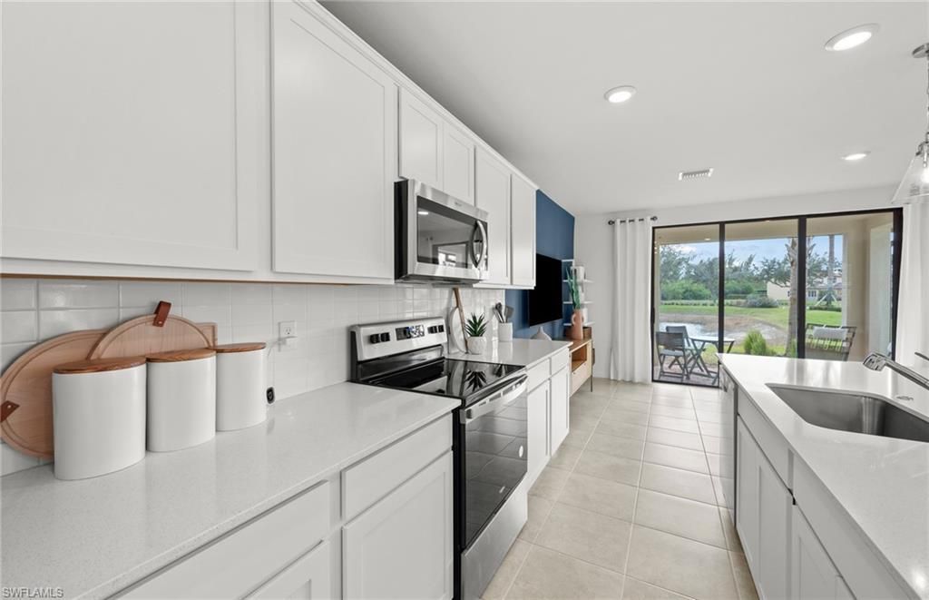 1412 Weeping Willow Ct, Cape Coral, FL 33909 Photo