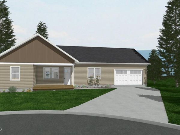601 8th St , Mullan, ID 83846