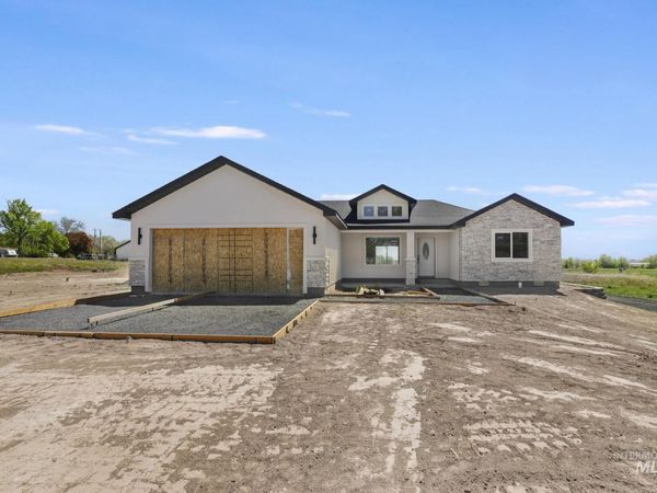620 N Park St, Dietrich, ID 83324