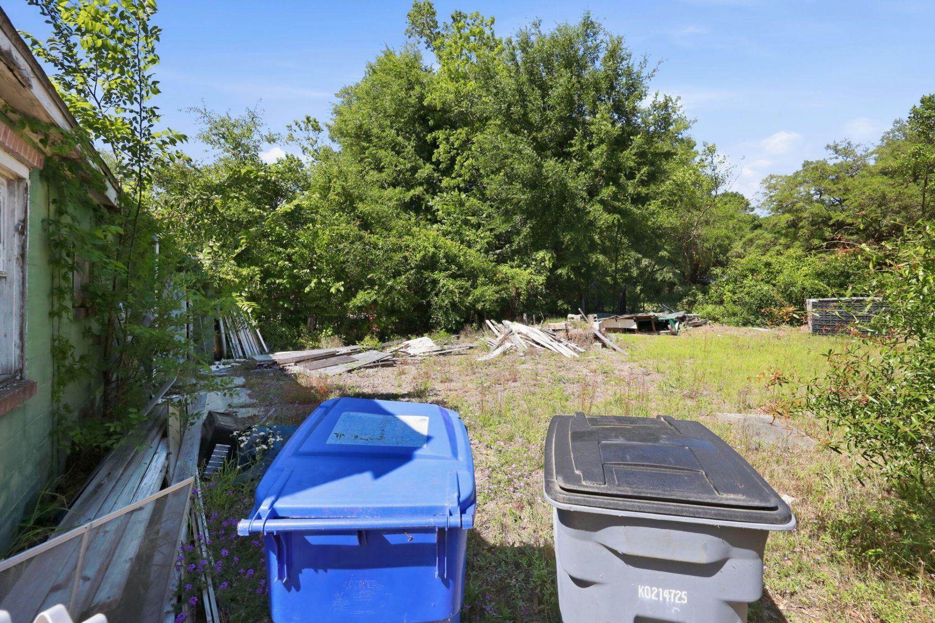 2631 Henry Street Photo 11