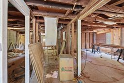 2631 Henry Street photo 4