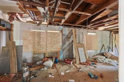 2631 Henry Street photo 4