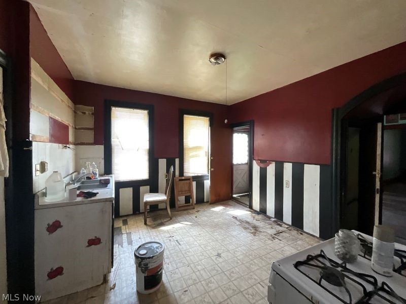 3357 W 30th Street, Cleveland, OH 44109 Photo 20