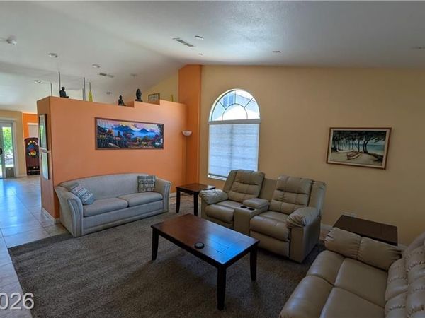 1061 PIKES PEAK Court , Las Vegas, NV 89110
