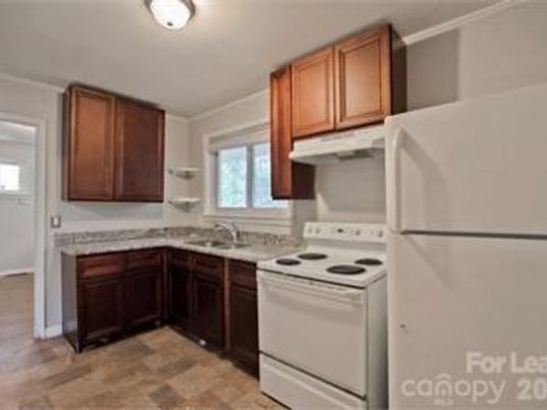 3031 Attaberry Drive , Charlotte, NC 28205