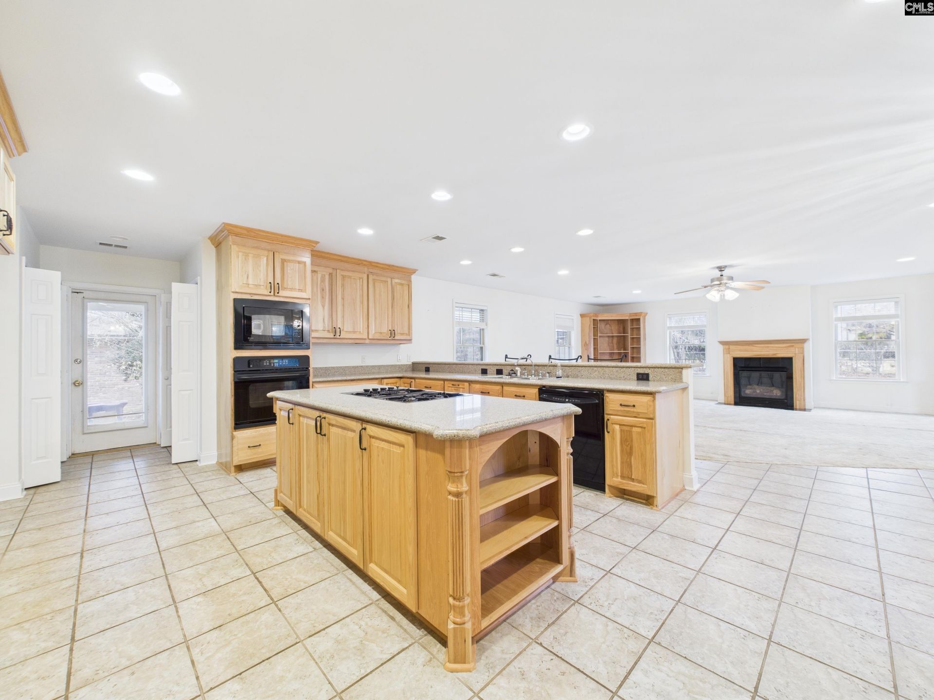 1015 Haven Drive  Photo 5