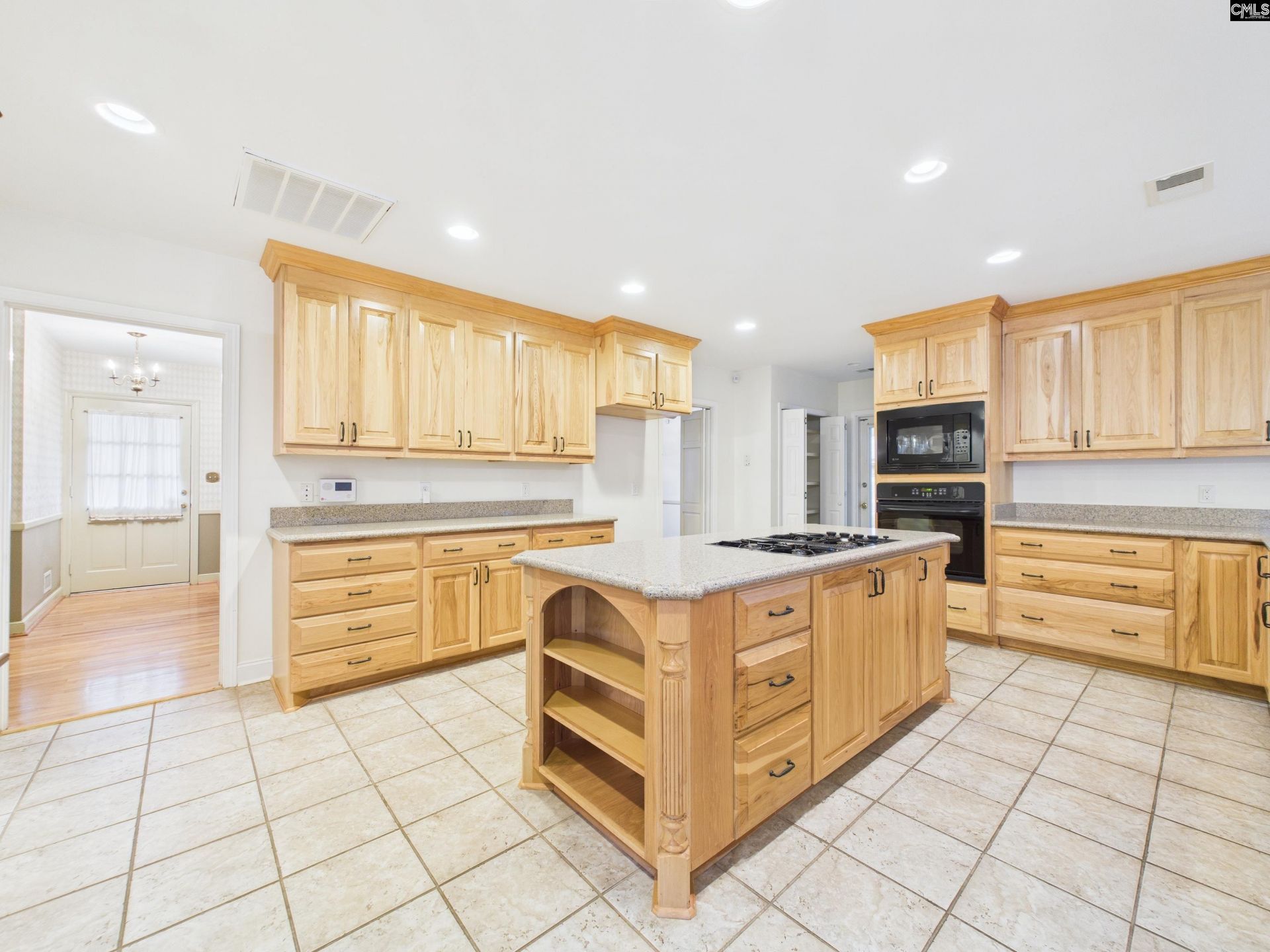 1015 Haven Drive  Photo 6