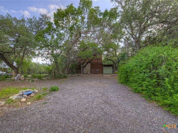 1226 Canyon Shores , Canyon Lake, TX 78133