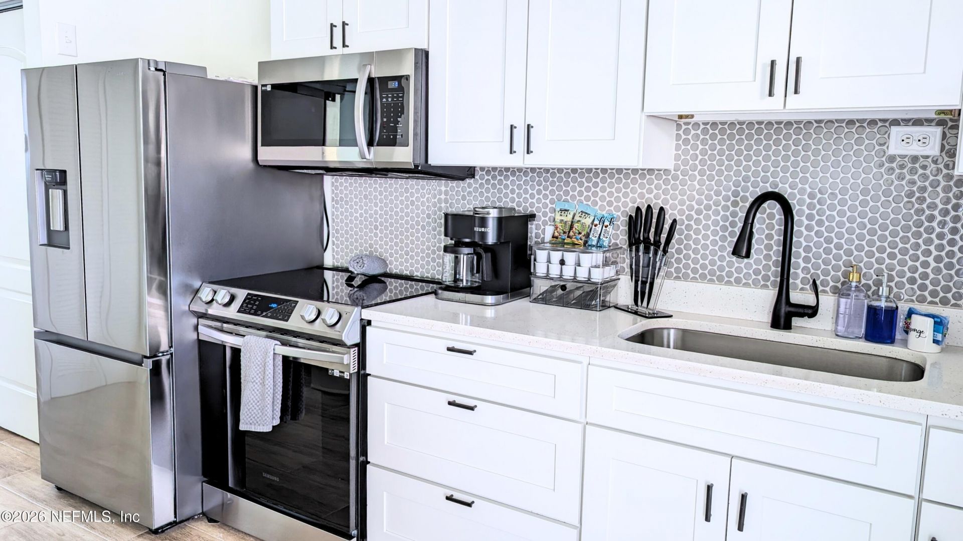 130 10th Avenue N, Unit 1-8, Jacksonville Beach, FL 32250 Photo