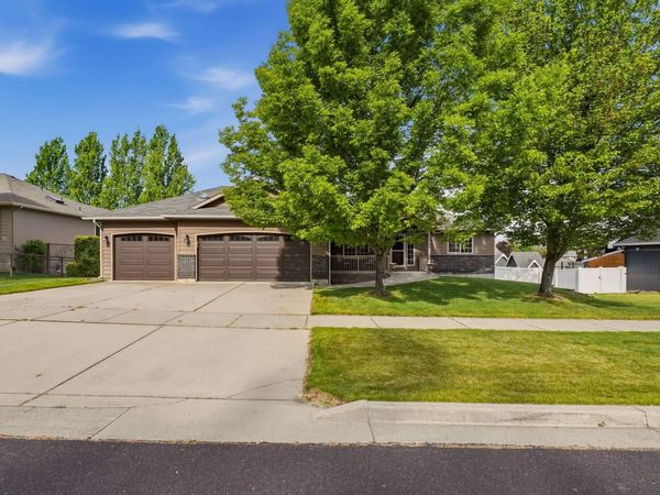 9407 N Seminole St, Spokane, WA 99208