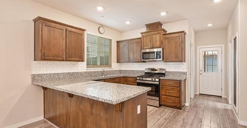132 Ivy St, Roseville, CA 95678 Photo
