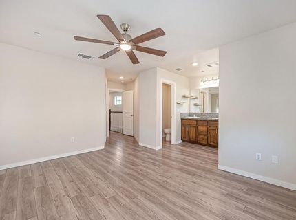 132 Ivy St, Roseville, CA 95678 Photo