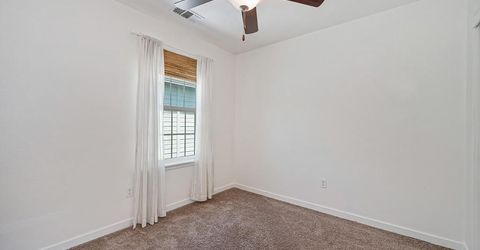 132 Ivy St, Roseville, CA 95678 Photo