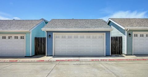 132 Ivy St, Roseville, CA 95678 Photo
