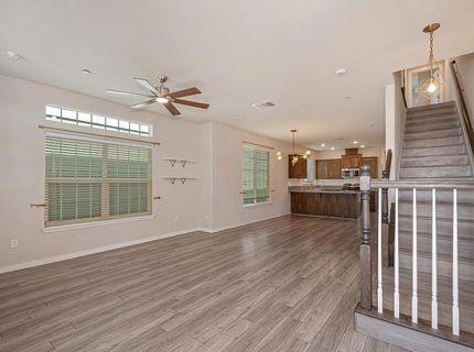 132 Ivy St, Roseville, CA 95678 Photo