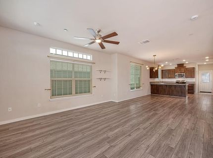 132 Ivy St, Roseville, CA 95678 Photo