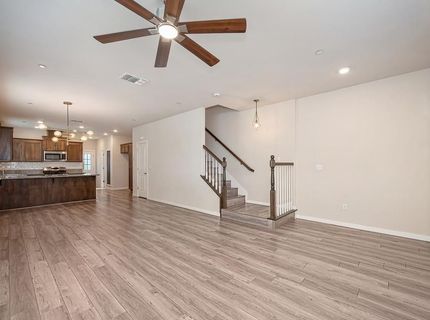 132 Ivy St, Roseville, CA 95678 Photo