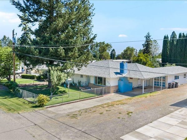 150 Winema Way, Medford, OR 97501