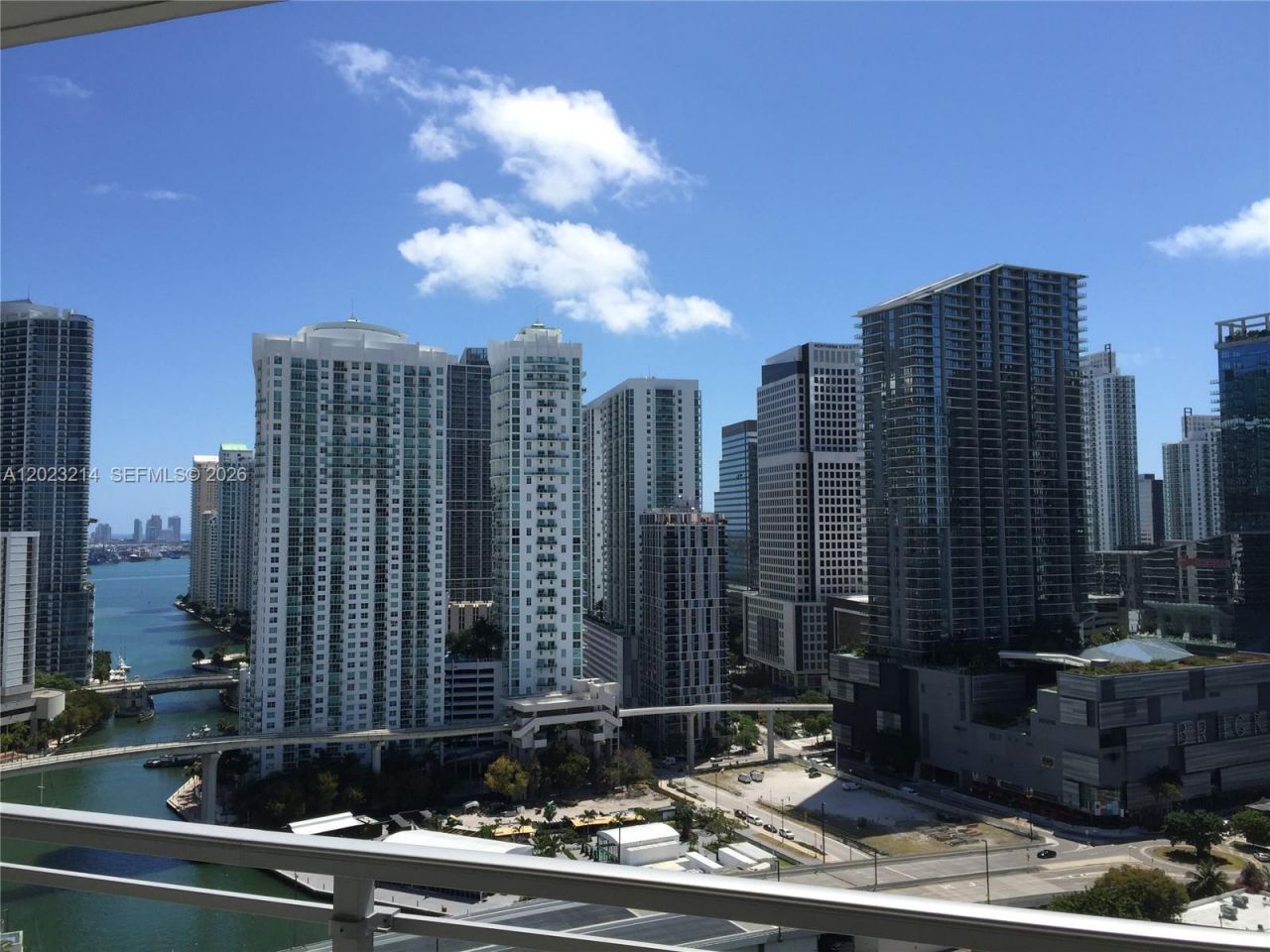 90 SW 3 St, Unit 2614, Miami, FL 33130 Photo