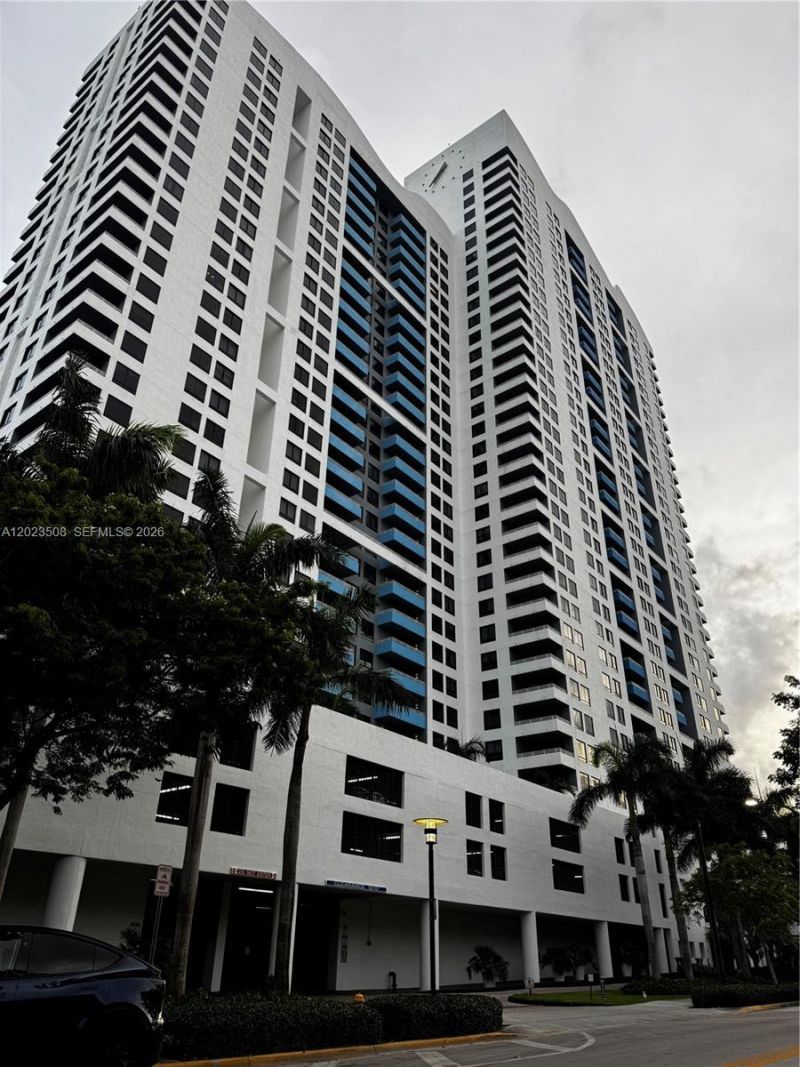 1330 West Ave , Unit 2405, Miami Beach, FL 33139 Photo