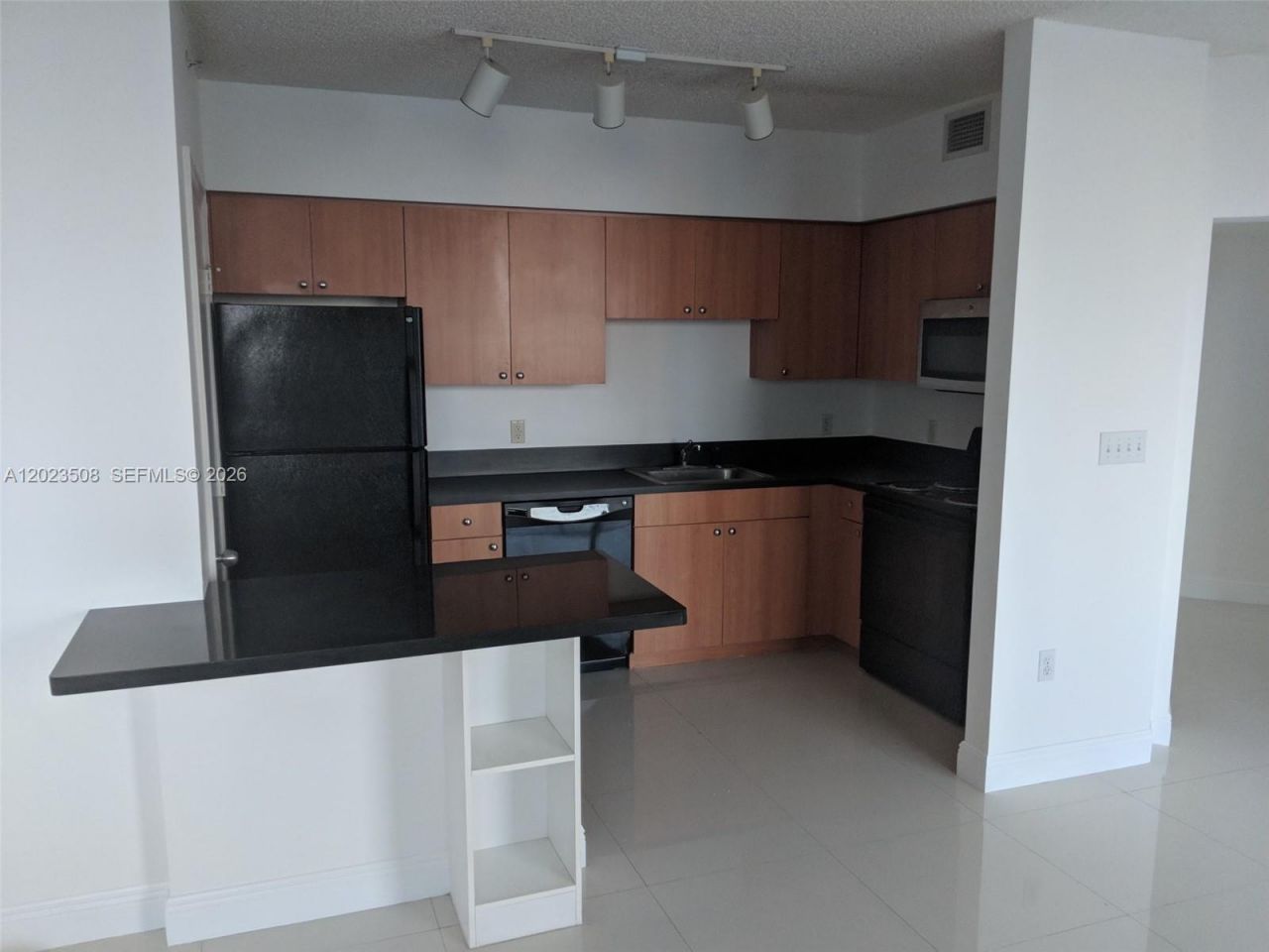 1330 West Ave , Unit 2405, Miami Beach, FL 33139 Photo