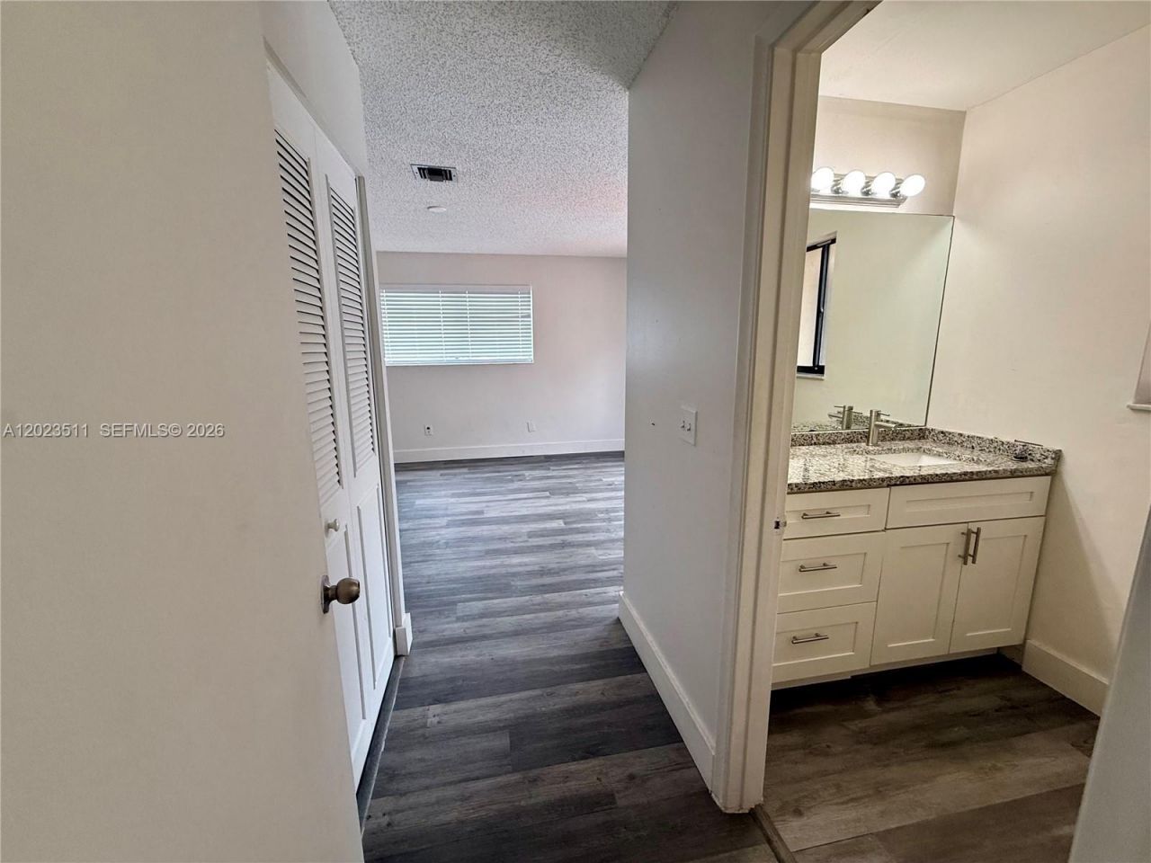 4300 S Landar Dr , Lake Worth, FL 33463 Photo