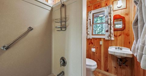 961 Pomo Road, South Lake Tahoe, CA 96150 Photo