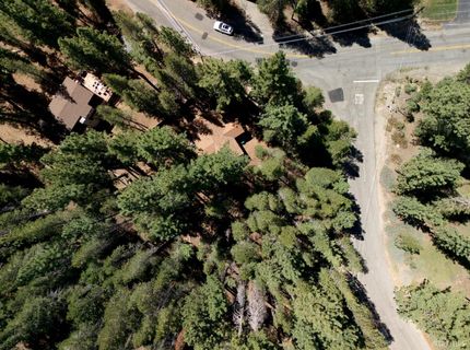 1594 Canienaga Street, South Lake Tahoe, CA 96150 Photo