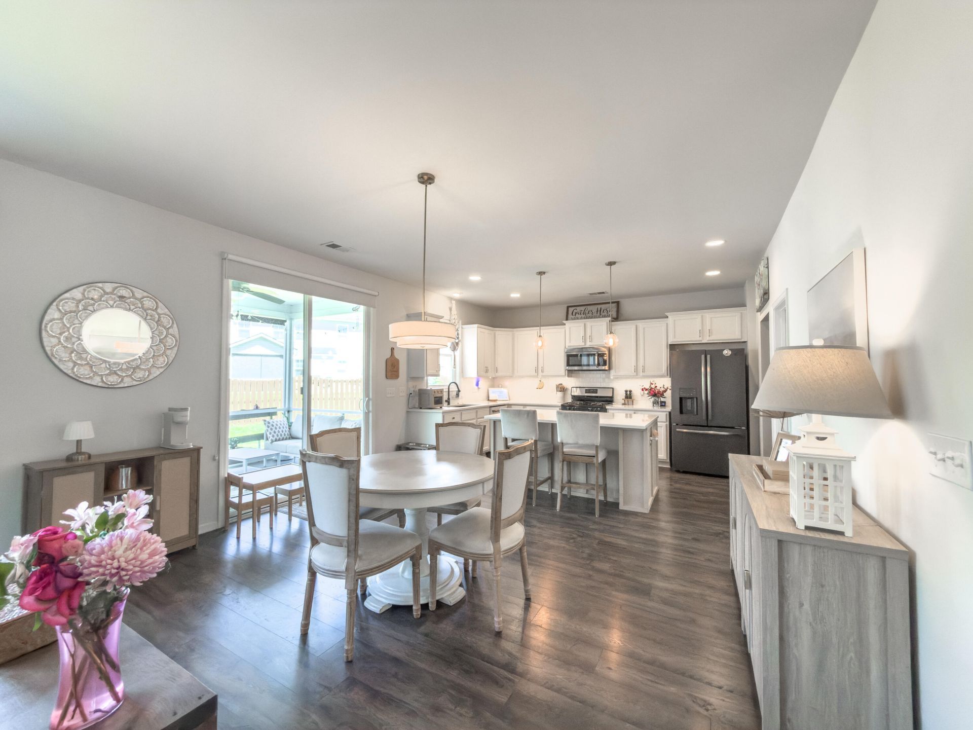 209 Yeamans Way Photo 6