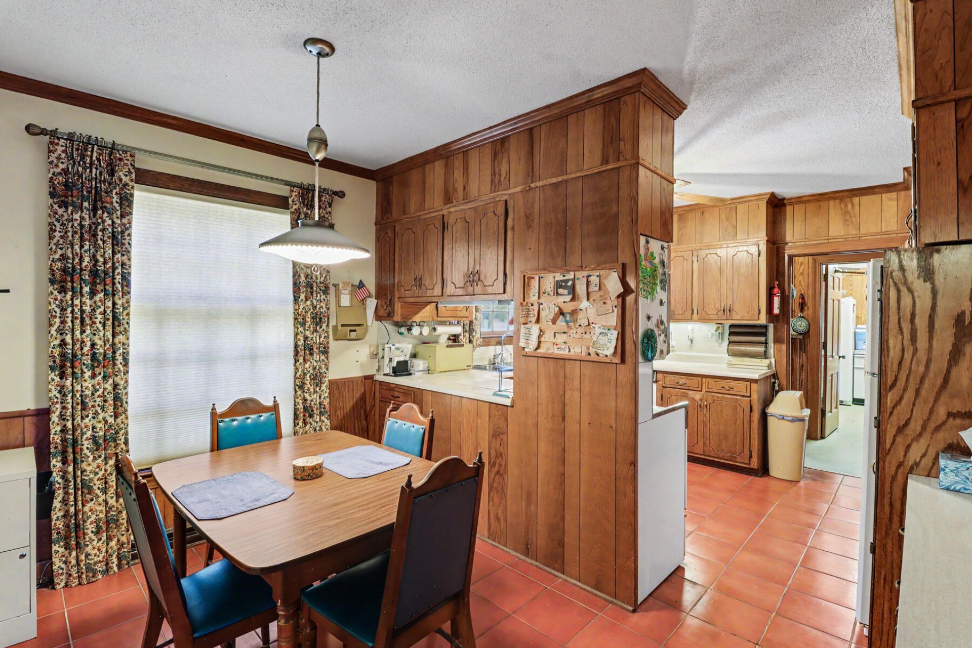 2824 Camden Road Photo 16