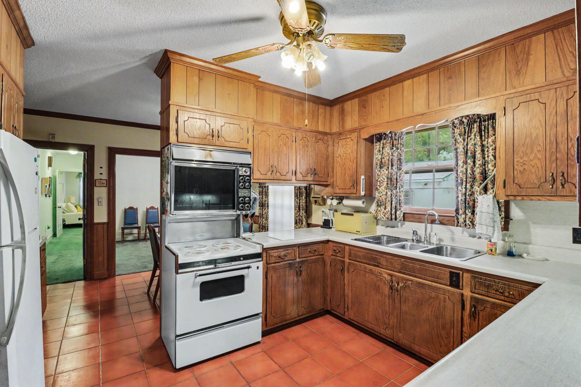 2824 Camden Road Photo 18