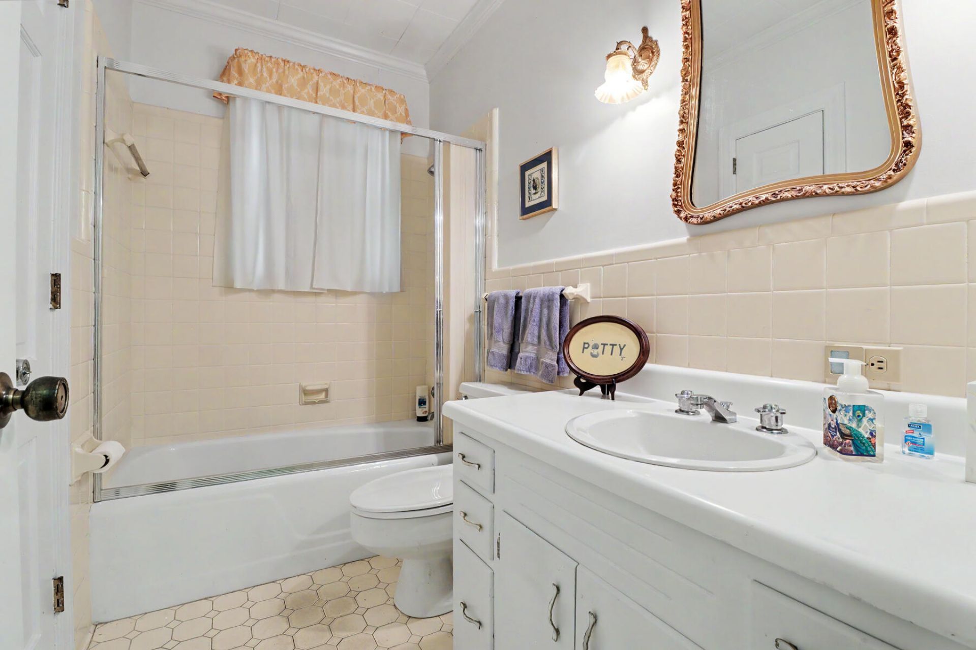 2824 Camden Road Photo 25