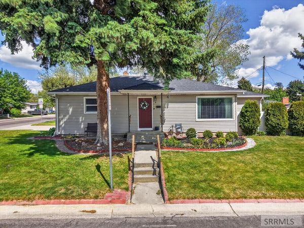 6 Stanford Avenue, POCATELLO, ID 83201