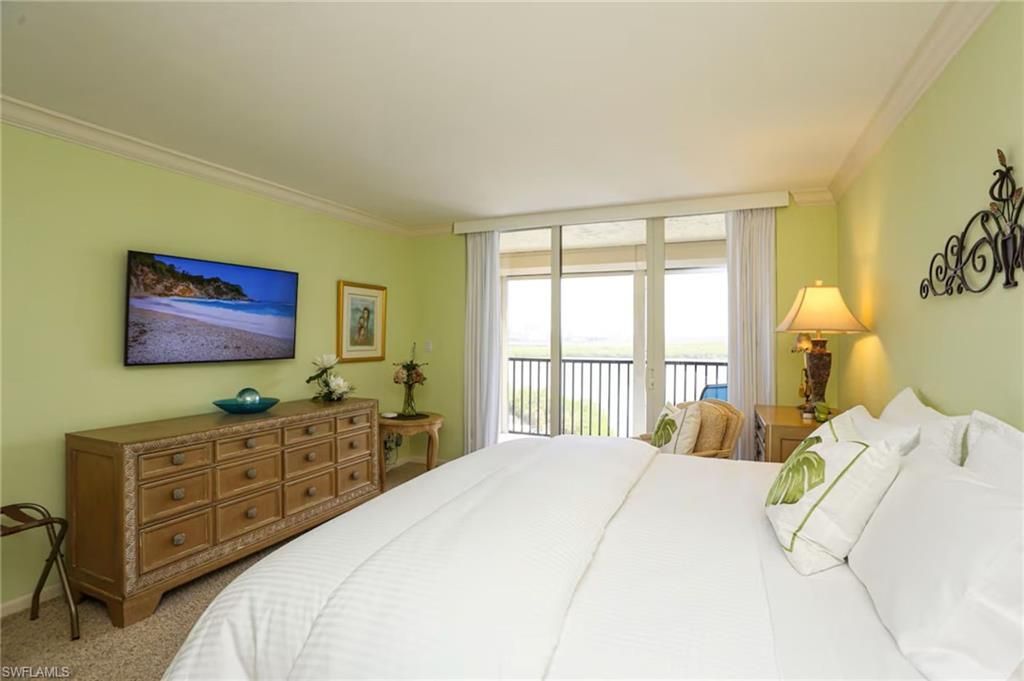 15 Bluebill Ave , Unit 805, Naples, FL 34108 Photo