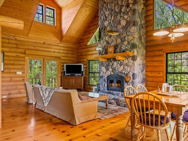 4639 Sand Lake Road, Moose Lake, MN 55767