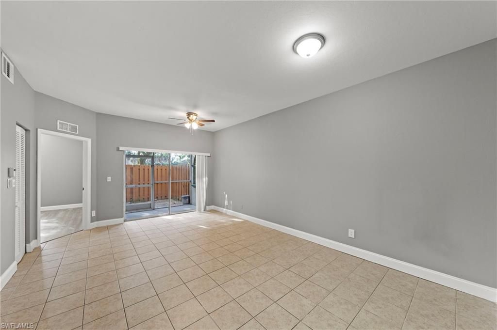 4109 Bellasol Cir, Unit 1114, Fort Myers, FL 33916 Photo