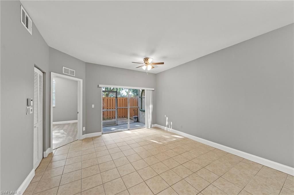 4109 Bellasol Cir, Unit 1114, Fort Myers, FL 33916 Photo