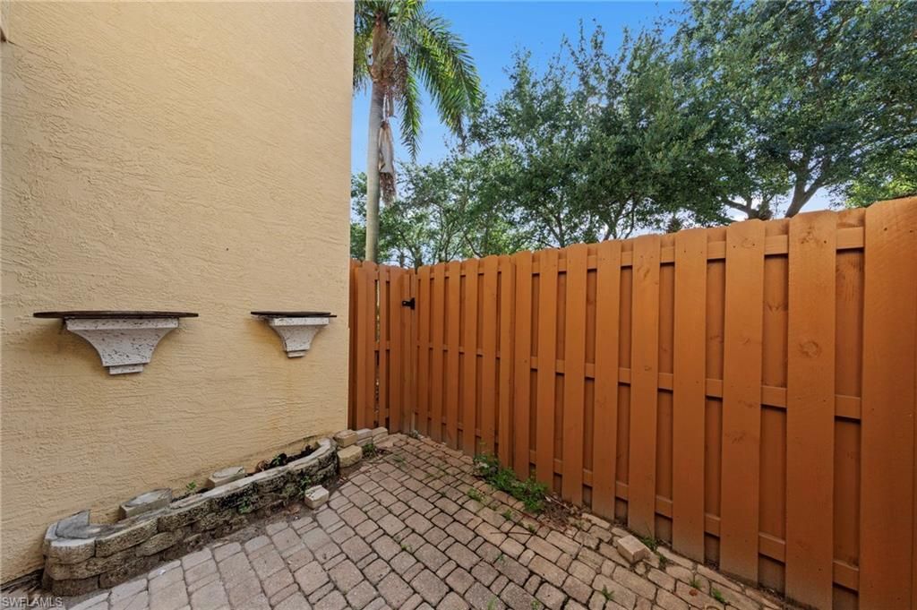 4109 Bellasol Cir, Unit 1114, Fort Myers, FL 33916 Photo