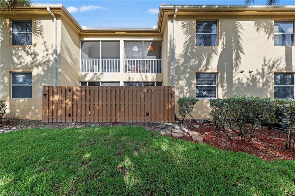 4109 Bellasol Cir, Unit 1114, Fort Myers, FL 33916 Photo