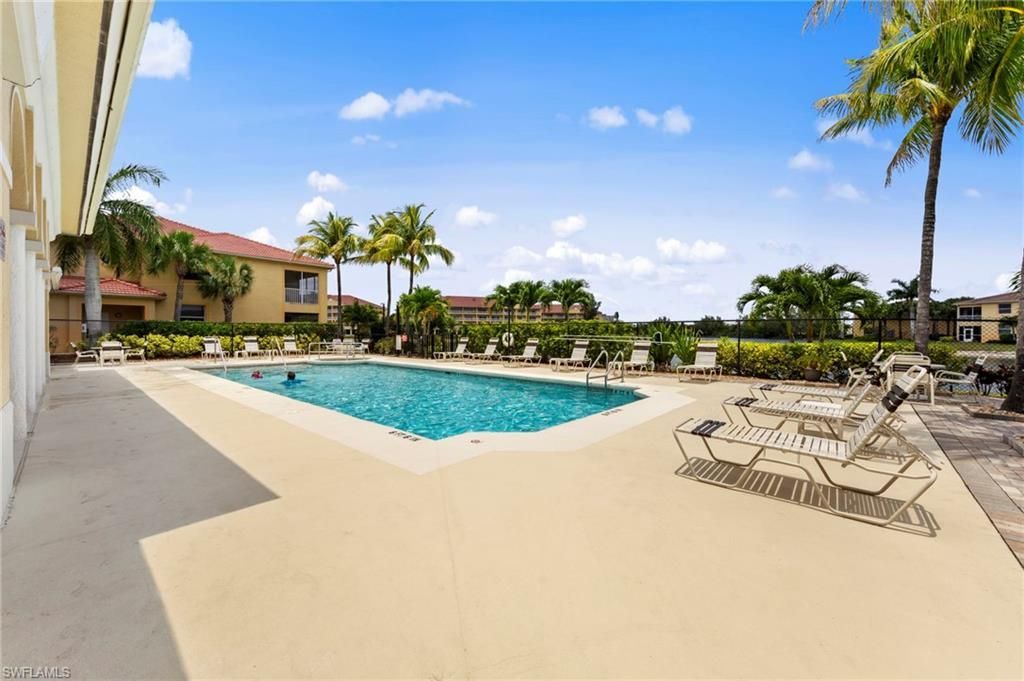 4109 Bellasol Cir, Unit 1114, Fort Myers, FL 33916 Photo