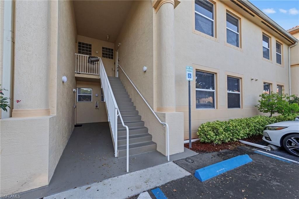 4109 Bellasol Cir, Unit 1114, Fort Myers, FL 33916 Photo