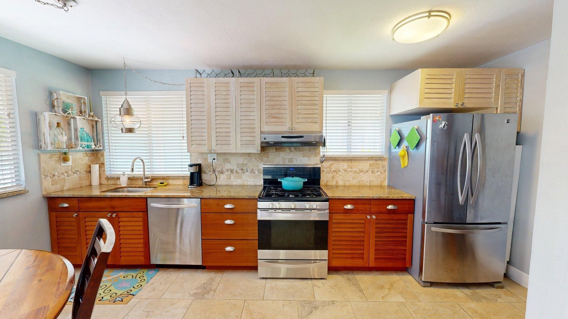 104 8th Lane, Key Largo, FL 33037 Photo