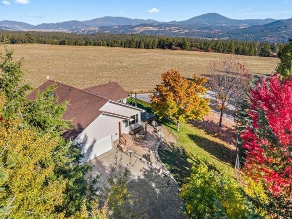 917 B Philpott Rd, Colville, WA 99114
