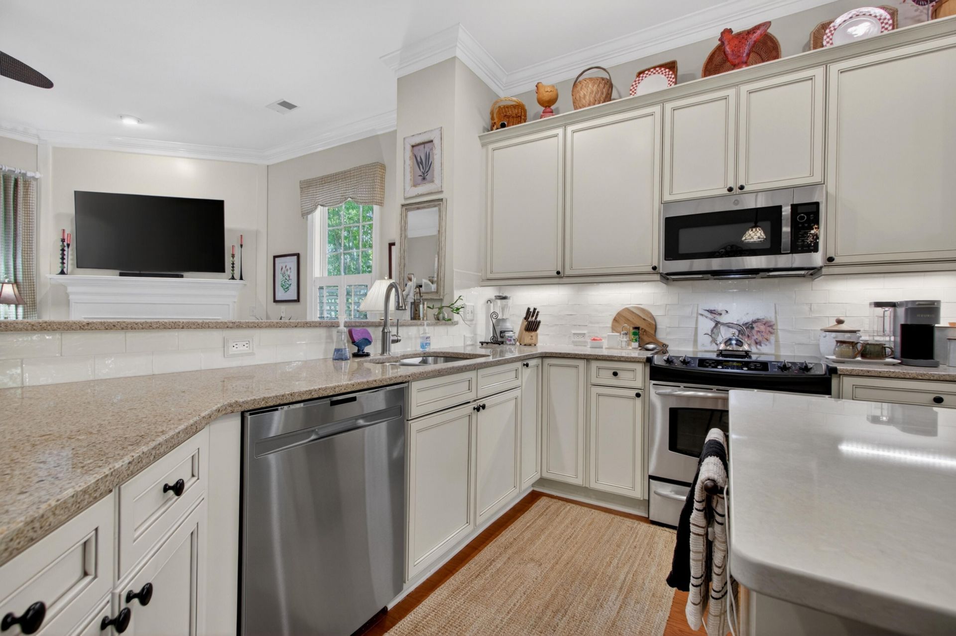 142 Donning Drive Photo 15