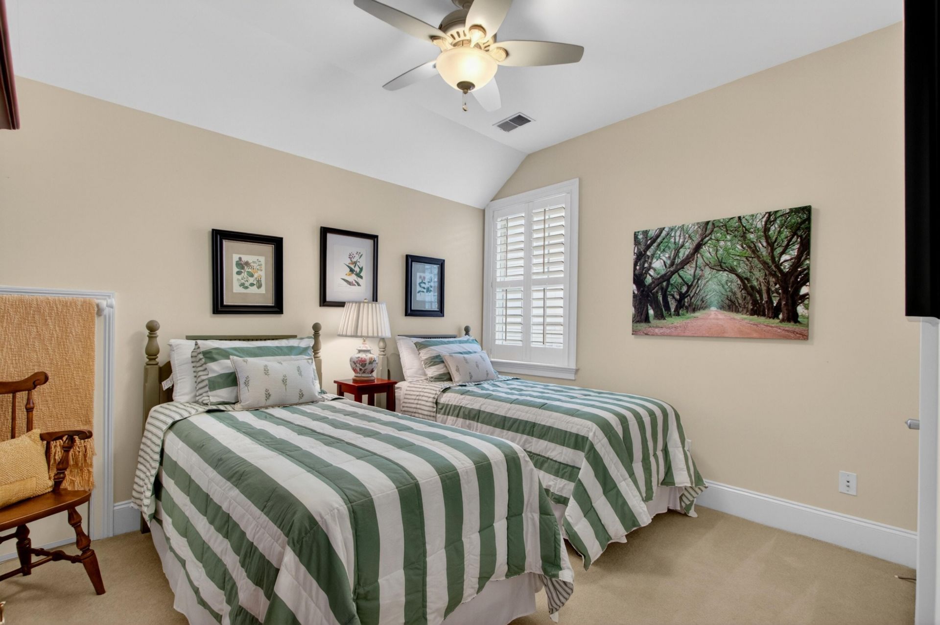 142 Donning Drive Photo 42