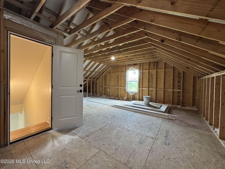 Property Image 104