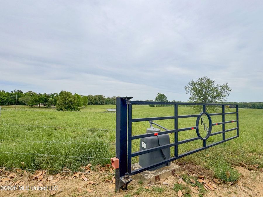 Property Image 198
